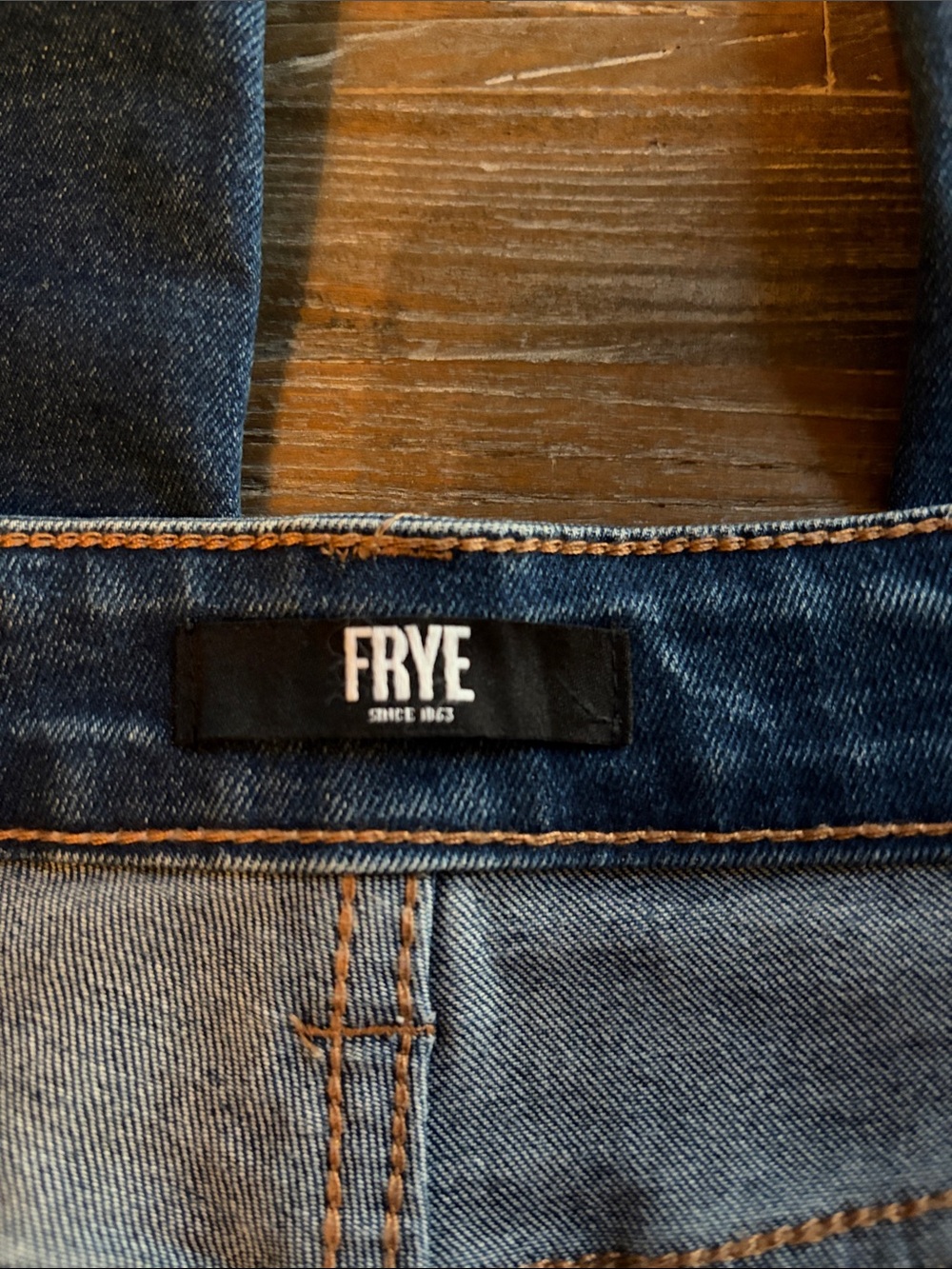 Frye High Rise Cuff Denim Jeans in Amari Wash - Picture 14 of 15